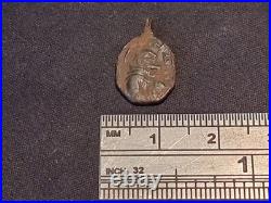 16 hundreds stunning bronze religious pendant. Please read description. LA172k