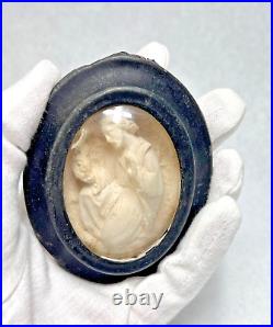 19c. Antique Carved Meerschaum Religious Reliquary Ex-Voto Jesus Christ 19c. Antique Carved Meerschaum Religious Reliquary Ex-Voto Jesus Christ