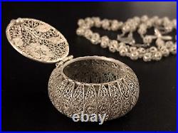 ANTIQUE 75 YR OLD EURO SILVER FILIGREE ROSARY & HINGED FILIGEE BOX 26gm 15L