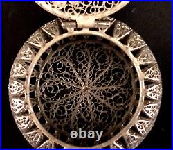 ANTIQUE 75 YR OLD EURO SILVER FILIGREE ROSARY & HINGED FILIGEE BOX 26gm 15L