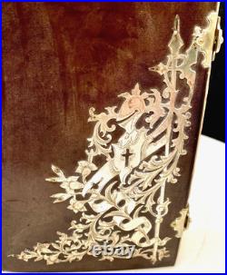 ANTIQUE'EUCOLOGIO ROMANO' BOOK (Spanish) SILVER CRUSADER ORNAMENT, GILDED EDGES