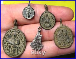 AWESOME LOT 5 ANTIQUE RELIGIOUS SPANISH MEDIEVAL MEDAL FOUND 16-17Th. C