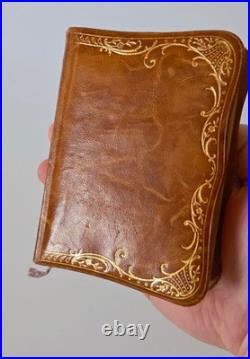 Antique 1924 French Missel de la Vie de Jésus-Christ Leather Gold Gilt Edges