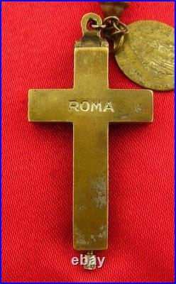 Antique CATACOMB CRUCIFIX Rosary Religious ROME CATACOMBS SOIL RELIC + 6 Medals