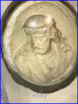 Antique Holy Christ Religious Shrine Domed Glass Oval Frame Unique c1800-1900's