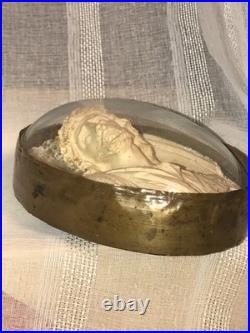 Antique Holy Christ Religious Shrine Domed Glass Oval Frame Unique c1800-1900's