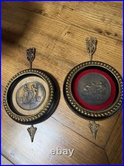 Antique Incolvmitas Pvblica Italian Lrg Bronze Medal Set Of 2,3 D Frames Pair