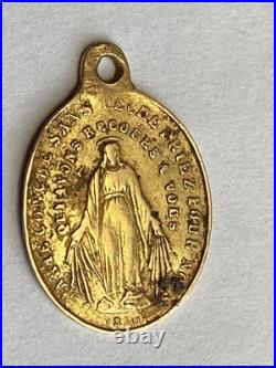 Antique Miraculous Medal 18k Gold Vachette (Pre 1840) 1.2 Grams Religious Antique Miraculous Medal 18k Gold Vachette (Pre 1840) 1.2 Grams Religious