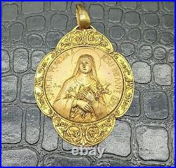 Antique Religious Medal SANCTA TERESIA A JESU INFANTE O. P. N