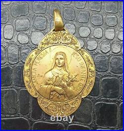 Antique Religious Medal SANCTA TERESIA A JESU INFANTE O. P. N