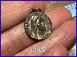 Antique Religious medal Virgin of Revelation  seer tried killin Pius XII