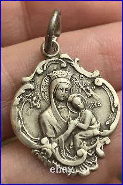 Antique Sterling Silver Detailed Virgin Mother Mary Baby Jesus Religious Pendant