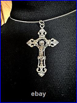 Antique Victorian Sterling Silver Religios Christian Holly Cross Crucifix Chain