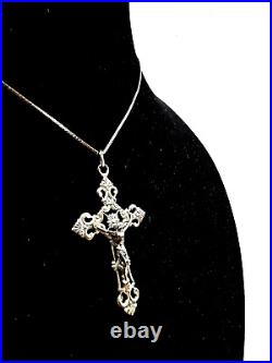 Antique Victorian Sterling Silver Religios Christian Holly Cross Crucifix Chain