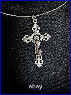 Antique Victorian Sterling Silver Religios Christian Holly Cross Crucifix Chain