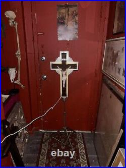 Antique Vintage Crucifix Jesus Floor Lamp Church Religious Funeral Altar 1940-50