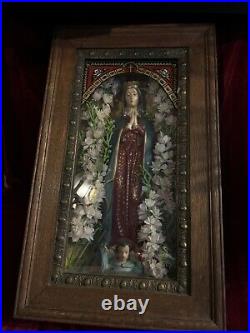 Antique Vintage Religious Shadow Box Church Altar Figured Maria Jesus Saint