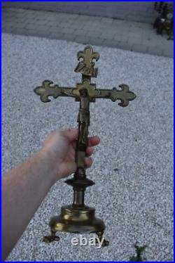 Antique bronze altar crucifix cross religious fleur lys symbol lion paws