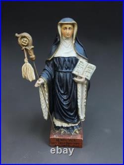 Antique chalk statue of Saint Wivina of bijgaarden Abbess religious art