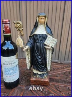 Antique chalk statue of Saint Wivina of bijgaarden Abbess religious art