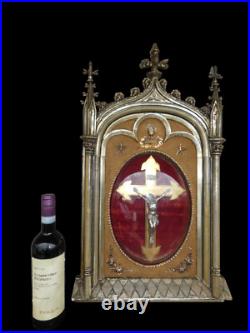 Antique large neo gothic wall crucifix globe glass plaque religious rare