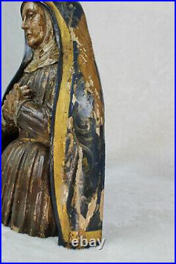 Antique top religious antique 18thc Wood carved polychrome madonna statue