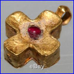 Byzantine Christian Religious Gold Cross Pendant With Gem Stone Ca 700-1000 Ad