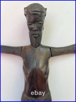 C. 1950. AFRICAN OLD MASTER JESUS CHRIST WITH A CROWN OF THORNS. ANTIQUE. 30 cm