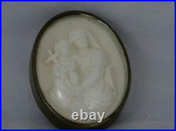 French Antique Religious Hand Carved Reliquary Meerschaum Mary and Jesus 19th
