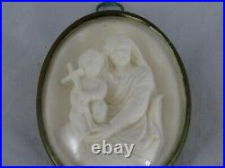 French Antique Religious Hand Carved Reliquary Meerschaum Mary and Jesus 19th