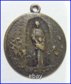 Late 1700s Antique scarce Catholic Saint Ann religious pendant 53360