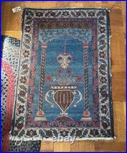 Very pretty Antique Prayer Rug 3'6 x 2'5 (c. 1899-1920) Vase/Mihrab