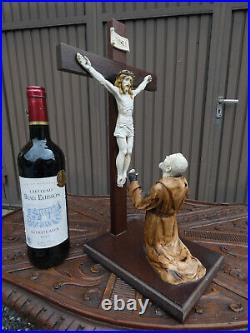 Vintage 70s Padre Pio praying Crucifix wood resin statue religious