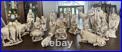 Vintage HOLLAND Mold Nativity Set Scene Ceramic Hand Painted 18 Piece
