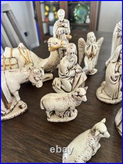 Vintage HOLLAND Mold Nativity Set Scene Ceramic Hand Painted 18 Piece
