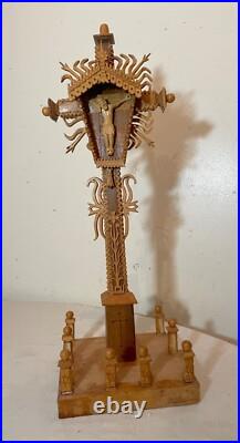 Vintage hand carved wood tramp art style religious altar crucifix altar cross
