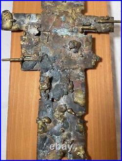 Vintage handmade bronze brutalist religious crucifix cross wall sculpture art