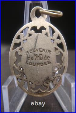 Virgin Mary Lourdes Apparition Antique Silver Religious Beautiful Medal Pendant