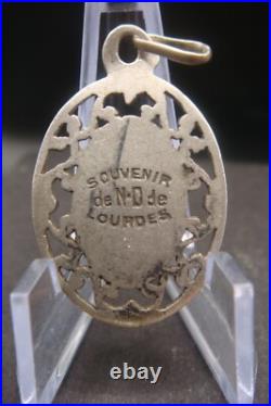 Virgin Mary Lourdes Apparition Antique Silver Religious Beautiful Medal Pendant